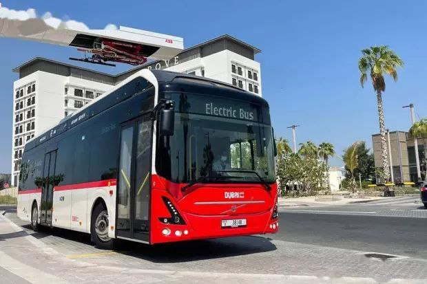 迪拜宣布从La Mer到Al Sufouh的电动巴士可以免费乘坐啦