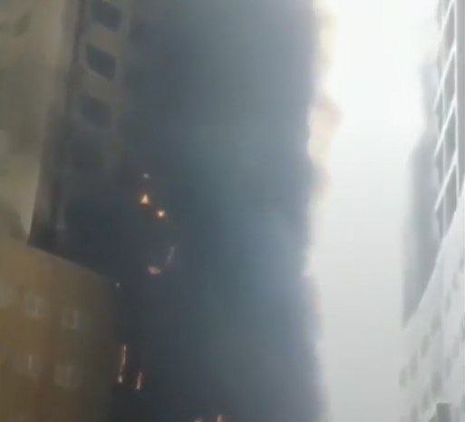 阿联酋：阿治曼发生2起大火，有9人受伤