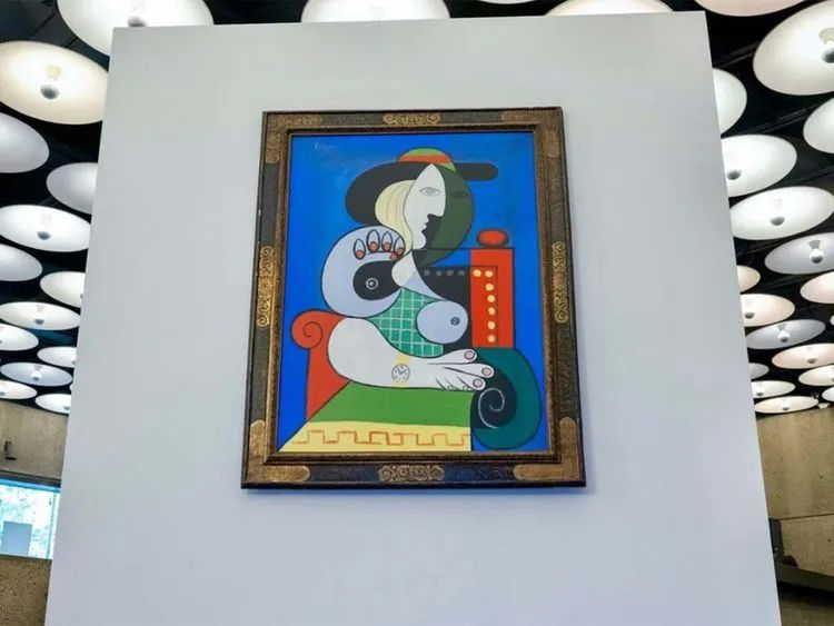 迪拜将展出毕加索画作《戴手表的女人》，估值超过8亿人民币