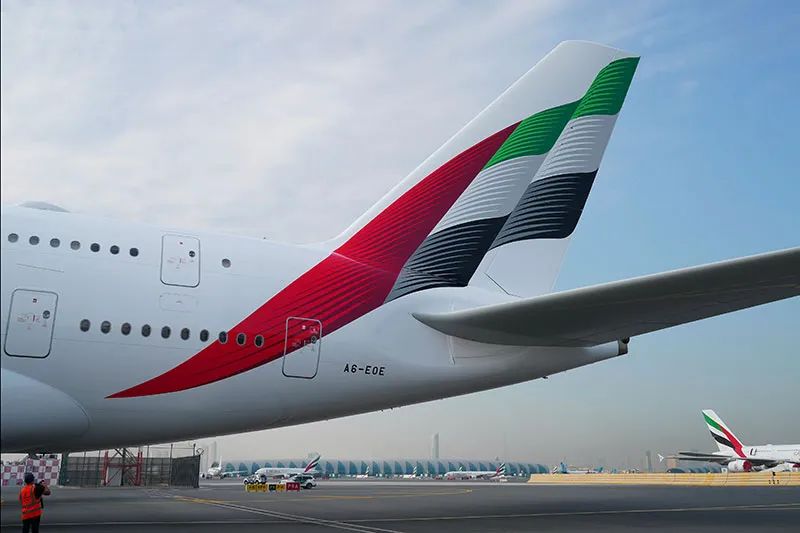 对于从迪拜出发的大多数乘客，阿航将不再提供纸质登机牌